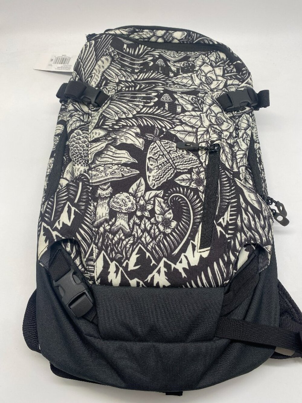 DAKINE HELI BACKPACK 12L KINGDOM BLACK